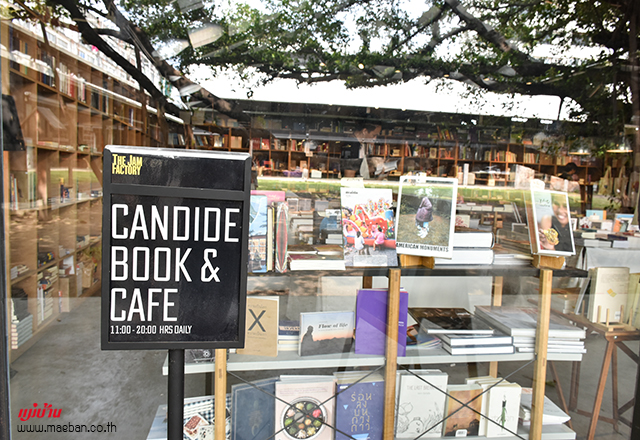 ร้าน Candide Books & Café