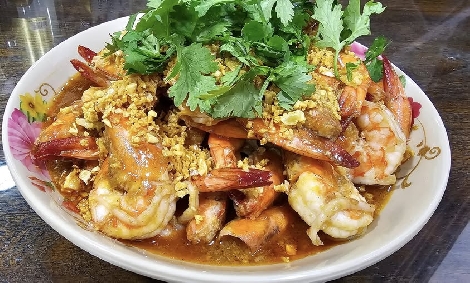 กุ้งคั่วพริกเกลือ: รสชาติกลมกล่อมที่สะท้อนวัฒนธรรมภาคกลาง สูตรอาหาร วิธีทำ แม่บ้าน