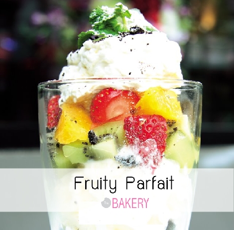 Fruity Parfait สูตรอาหาร วิธีทำ แม่บ้าน