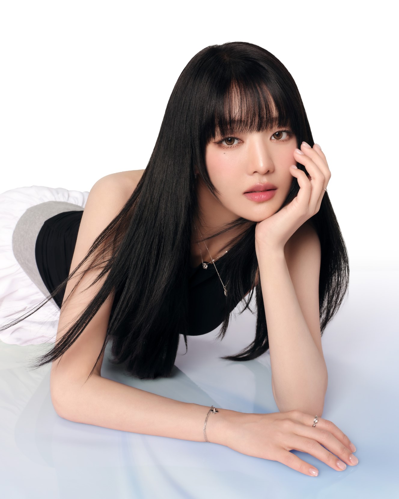มินนี่ i-dle เสิร์ฟลุคใหม่ “Reno แฟลชเกิร์ล” อวดความชิคก่อนใคร เตรียมเปิดตัว OPPO Reno14 Series 5G