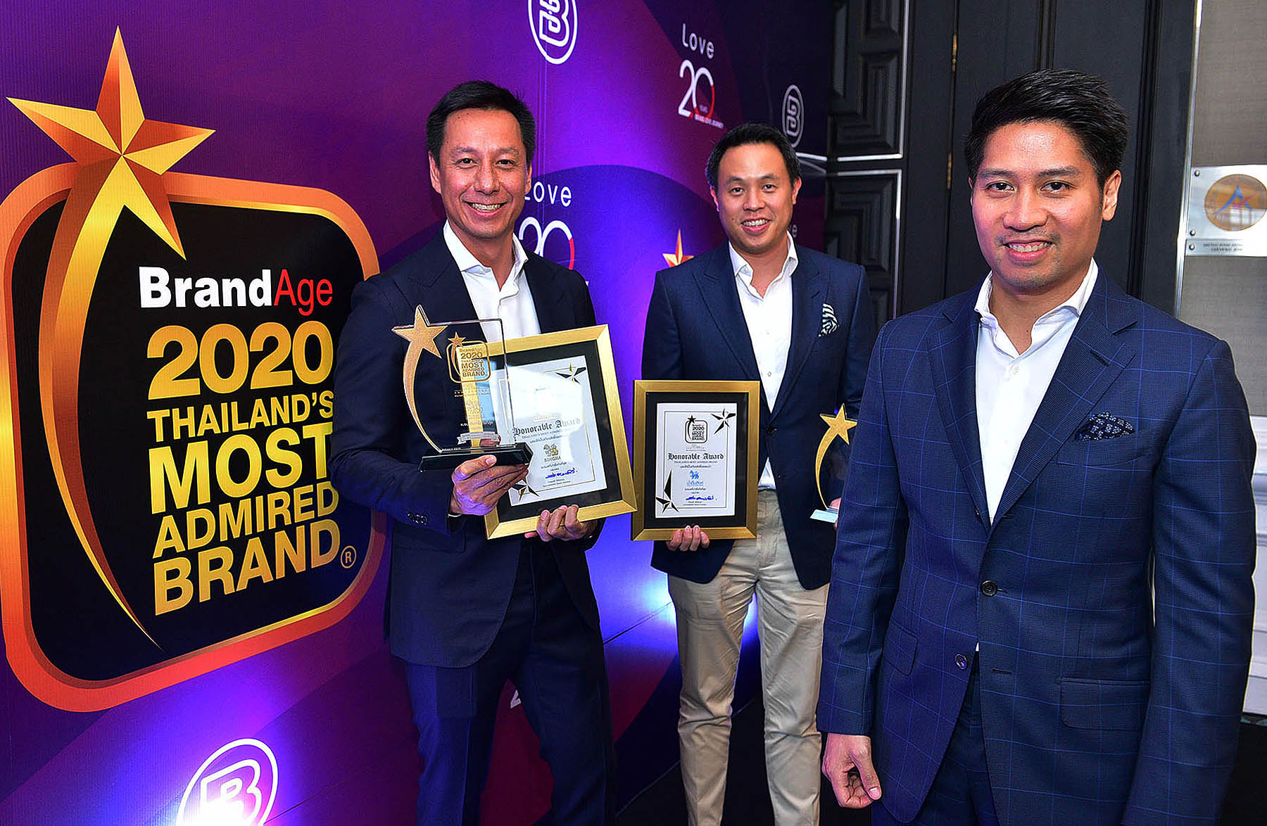 “สิงห์” กวาด 4 รางวัลจากเวที 2020 Thailand’s Most Admired Brand สุดยอดแบรนด์ครองใจผู้บริโภคแห่งปี