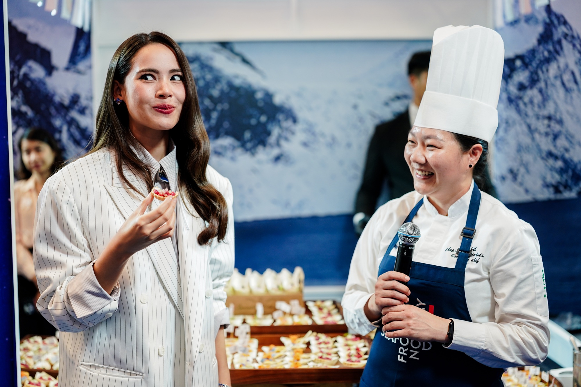 จากน้ำทะเลที่เย็นและใสสะอาดของนอร์เวย์ สู่ความอิ่มอร่อยและอบอุ่นใจในเมืองไทย สำนักพิมพ์แม่บ้าน