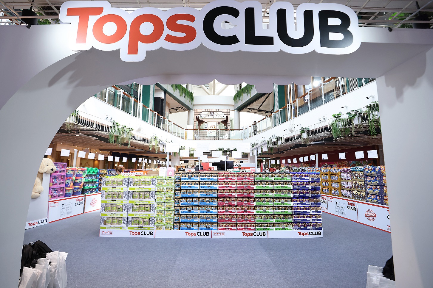 ‘ท็อปส์’ เปิดประสบการณ์ช้อปปิ้งสุดเอ็กซ์คลูซีฟแห่งแรกของไทย แบบไม่ต้องบินไปไกลถึงเมืองนอก ณ ‘Tops CLUB’ Pop-up Store