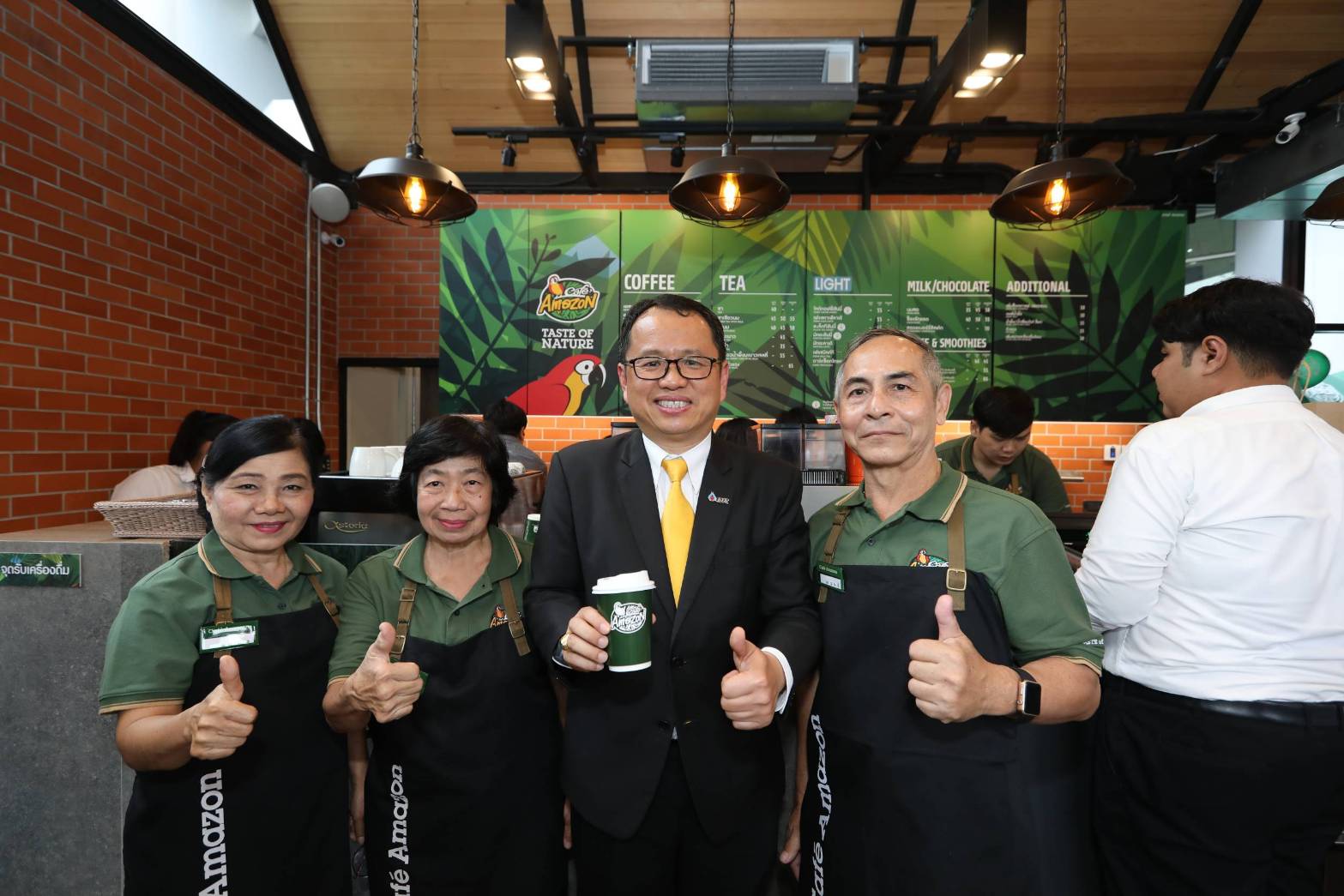 โออาร์ เปิดร้าน คาเฟ่ อเมซอน ฟอร์ แช้นส์ สาขาที่ 7 ขยายโอกาสการทำงานและสร้างความเท่าเทียมให้กลุ่มผู้สูงวัย