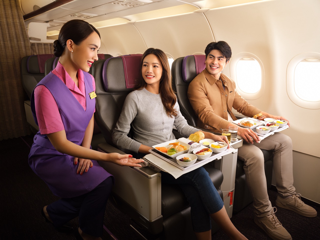 “การบินไทย” เผยโฉมชั้นธุรกิจ “รอยัล ซิลค์ คลาส”  บนเครื่องบินแบบแอร์บัส A320 เน้นความสะดวกสบาย ยกระดับการเดินทาง ทั้งเส้นทางภายในประเทศและระหว่างประเทศระยะสั้น