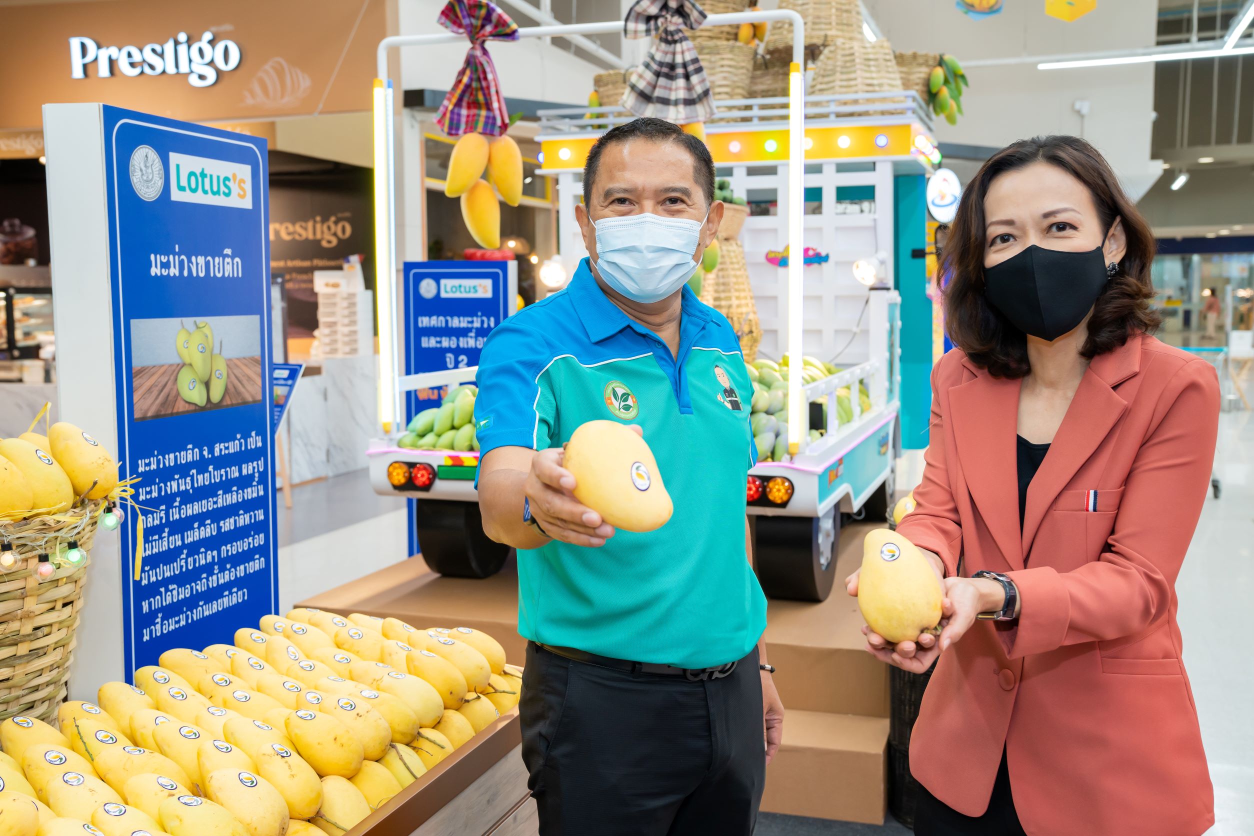 โลตัส จัด“เทศกาลผลไม้ไทย” รับซื้อมะม่วงกว่า 20 สายพันธุ์ตรงจากเกษตรกร รวมกว่า 5 ล้านกิโลกรัม พร้อมเมนูผลไม้เด็ดจาก SME
