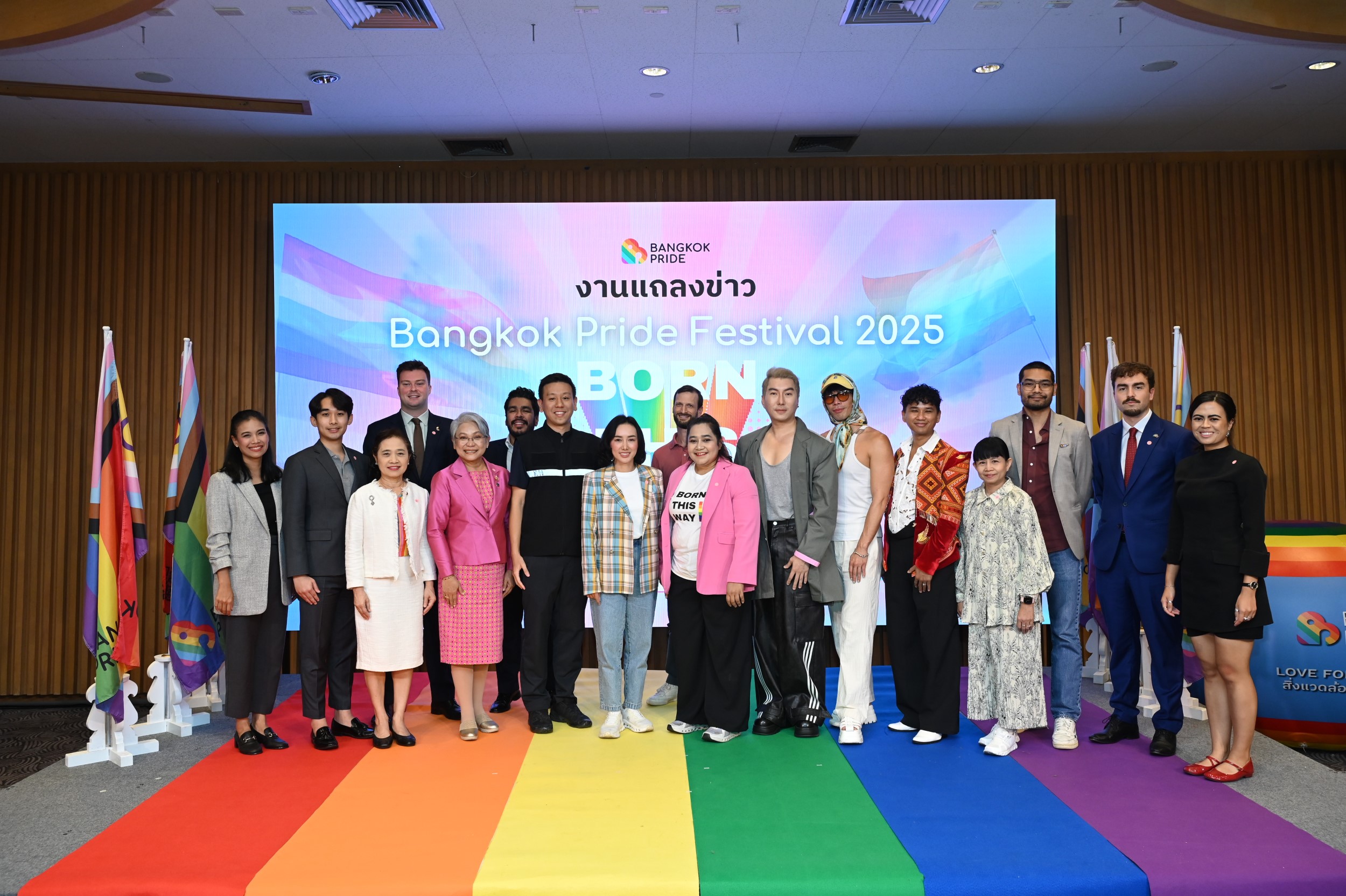 “Bangkok Pride Festival 2025” พร้อมกระหึ่ม! กลางกรุงฯ มิ.ย.นี้ นฤมิตไพรด์ X กรุงเทพมหานคร ผนึกกำลังครั้งใหญ่ หวังปักหมุดหมาย “กรุงเทพฯ” เป็นศูนย์กลางความหลากหลายทางเพศระดับโลก