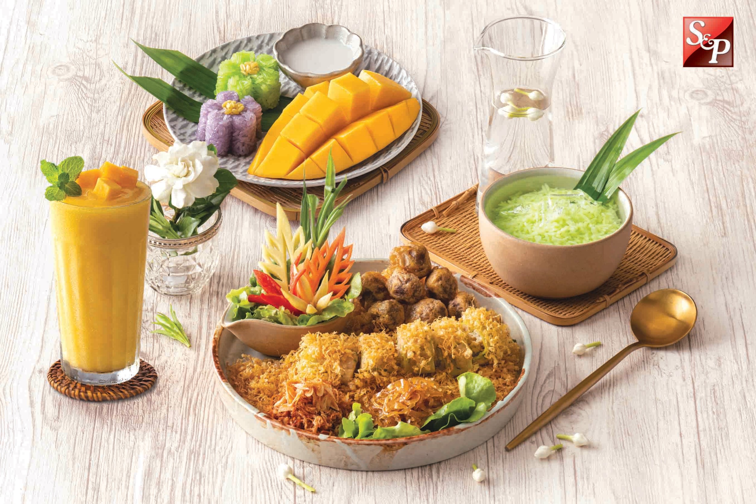 ‘เอส แอนด์ พี’ ขอแนะนำเมนูคลายร้อน ข้าวแช่-ข้าวเหนียวมะม่วง 