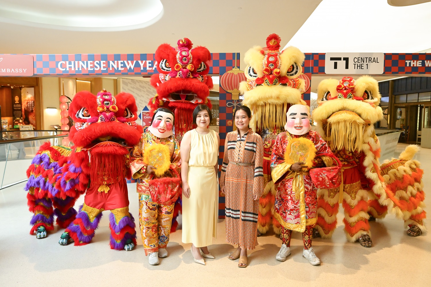 เซ็นทรัล เอ็มบาสซี ผนึกกำลัง เซ็นทรัลชิดลม ร่วมฉลองปีม้าธาตุไฟ รับตรุษจีน 2569  กับ 2 แคมเปญใหญ่ “Chinese New Year 2026: THE ERA OF VICTORY”  และ Central The Chinese New Year 2026 สำนักพิมพ์แม่บ้าน