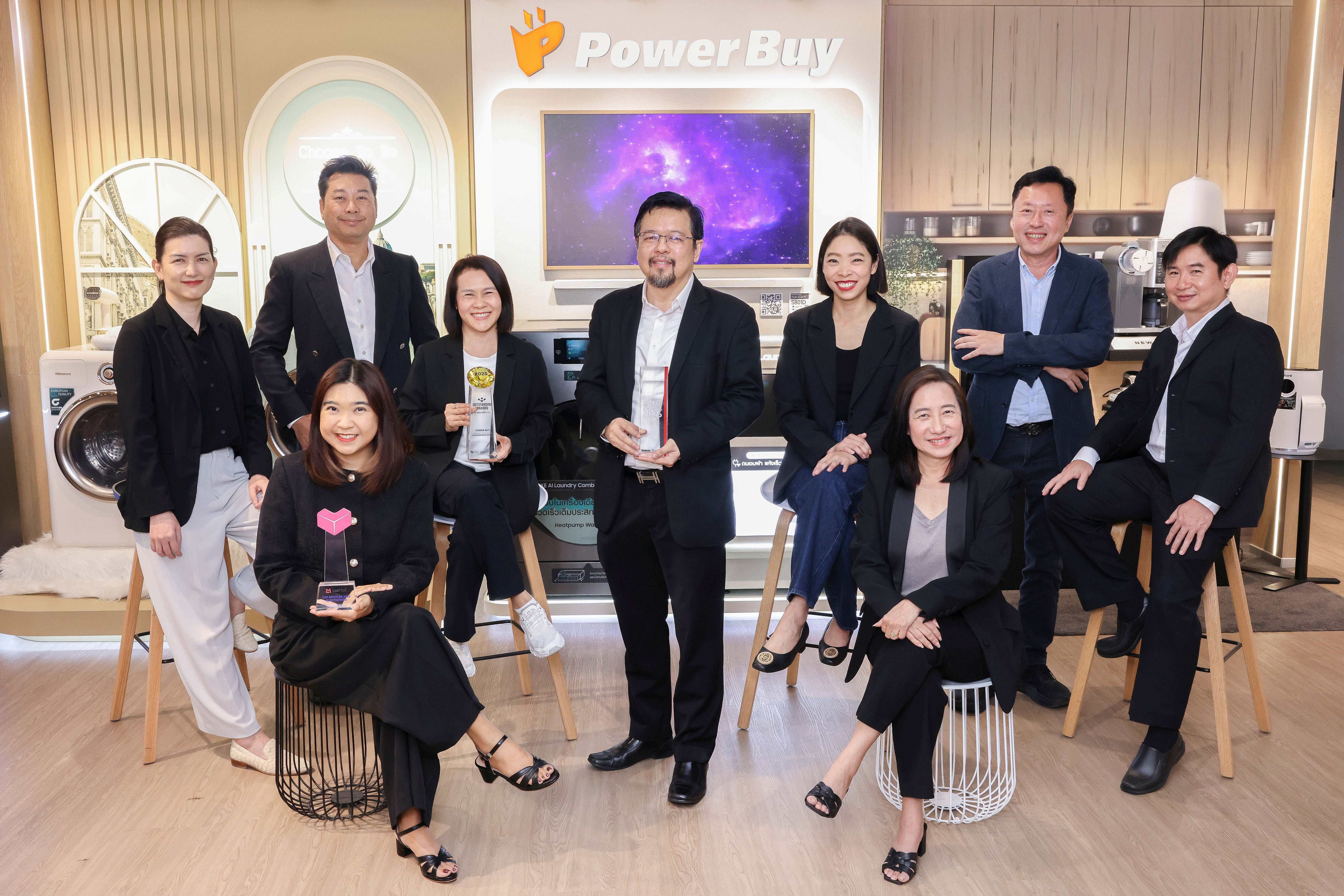 เพาเวอร์บาย คว้า 3 รางวัลใหญ่ระดับประเทศ–เอเชีย ตอกย้ำภาพผู้นำค้าปลีกเครื่องใช้ไฟฟ้า  เสริมความแข็งแกร่งของแบรนด์ที่ครองใจคนไทยมา 30 ปี สำนักพิมพ์แม่บ้าน