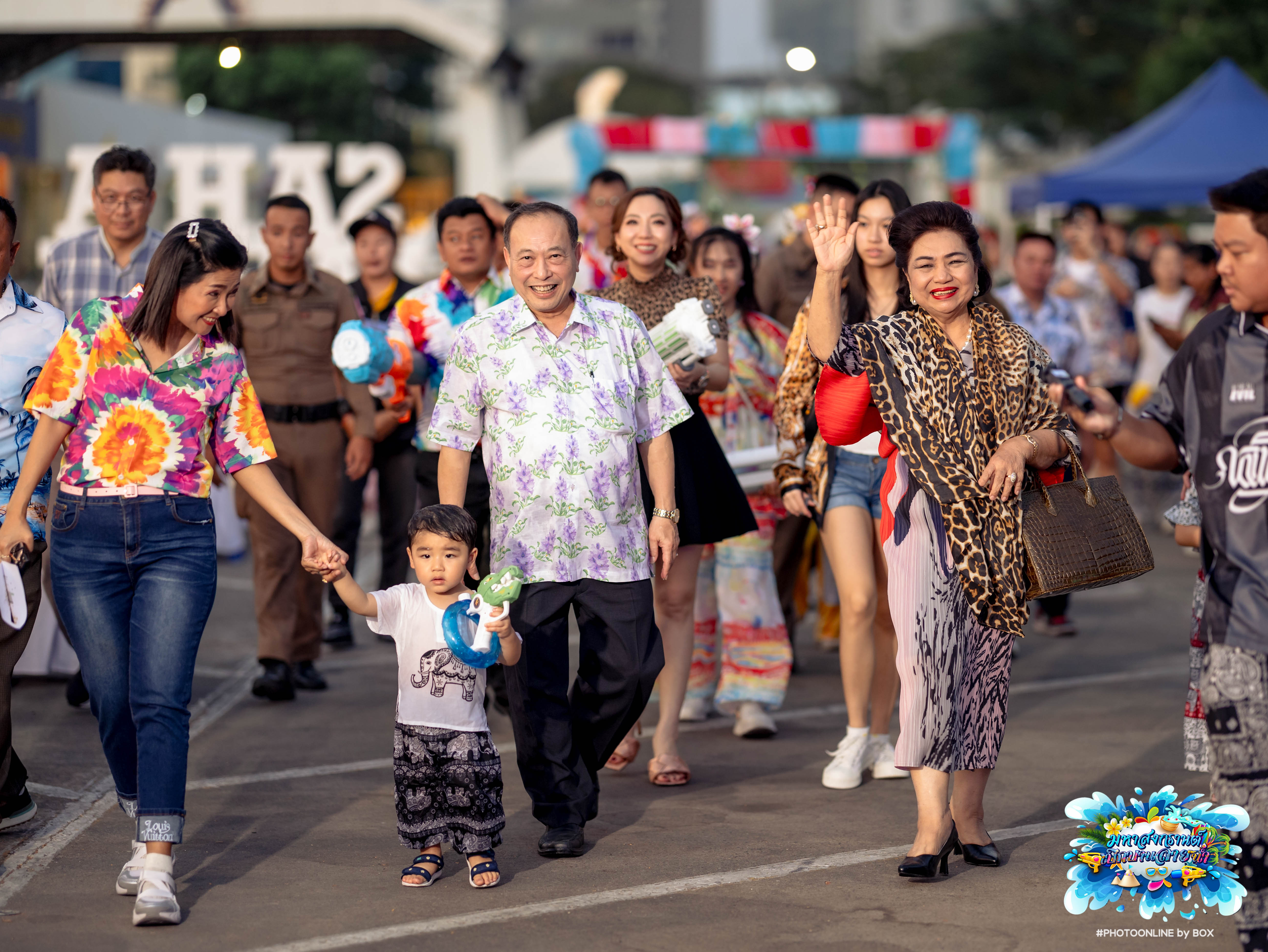 สหฟาร์มจัดยิ่งใหญ่ “มหาสงกรานต์ 2569” สืบสานประเพณีไทย รดน้ำขอพรผู้บริหารระดับสูง ตอกย้ำวัฒนธรรมองค์กรที่งดงาม สำนักพิมพ์แม่บ้าน