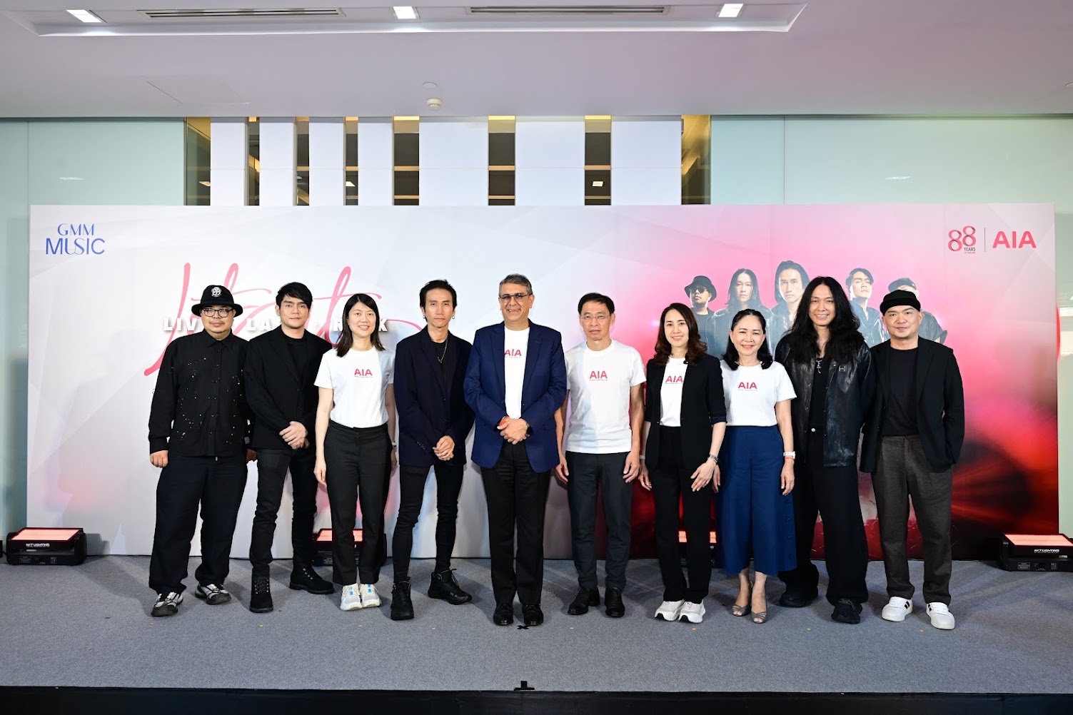 เอไอเอ ประเทศไทย Kick off ปีที่ 88 เตรียมจัดคอนเสิร์ต  “Let It Live - Let it Last – Let it Rock” นำทีมโดย Bodyslam และศิลปินชั้นนำคับคั่ง พร้อมชวนคนไทยร่วมเป็นส่วนหนึ่งของการเฉลิมฉลองครั้งยิ่งใหญ่ สำนักพิมพ์แม่บ้าน