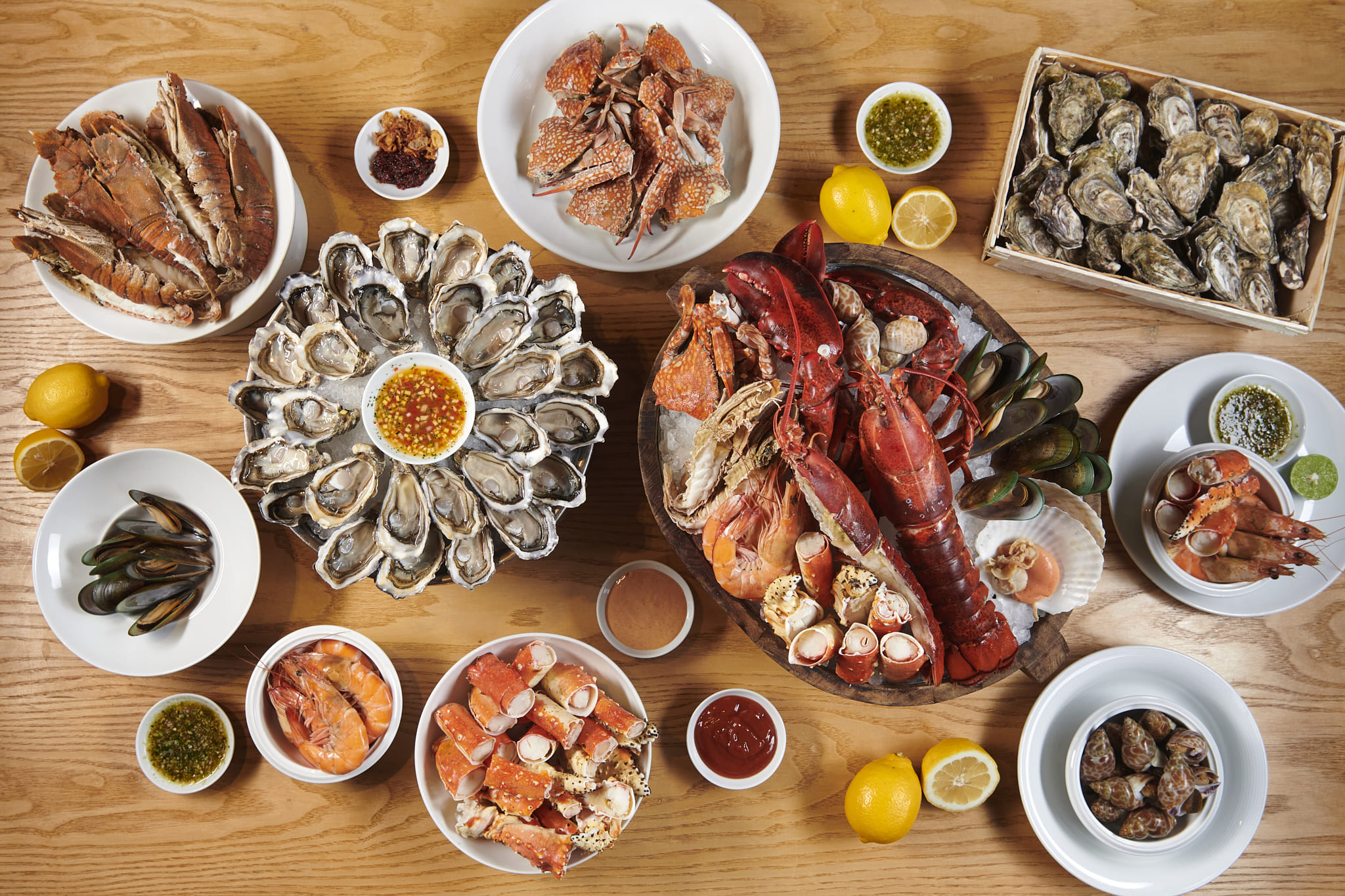 ฉลองฤดูกาลแห่งความสุขในเทศกาลคริสต์มาส ณ ห้องอาหารโกจิ คิทเช่น + บาร์ สำนักพิมพ์แม่บ้าน