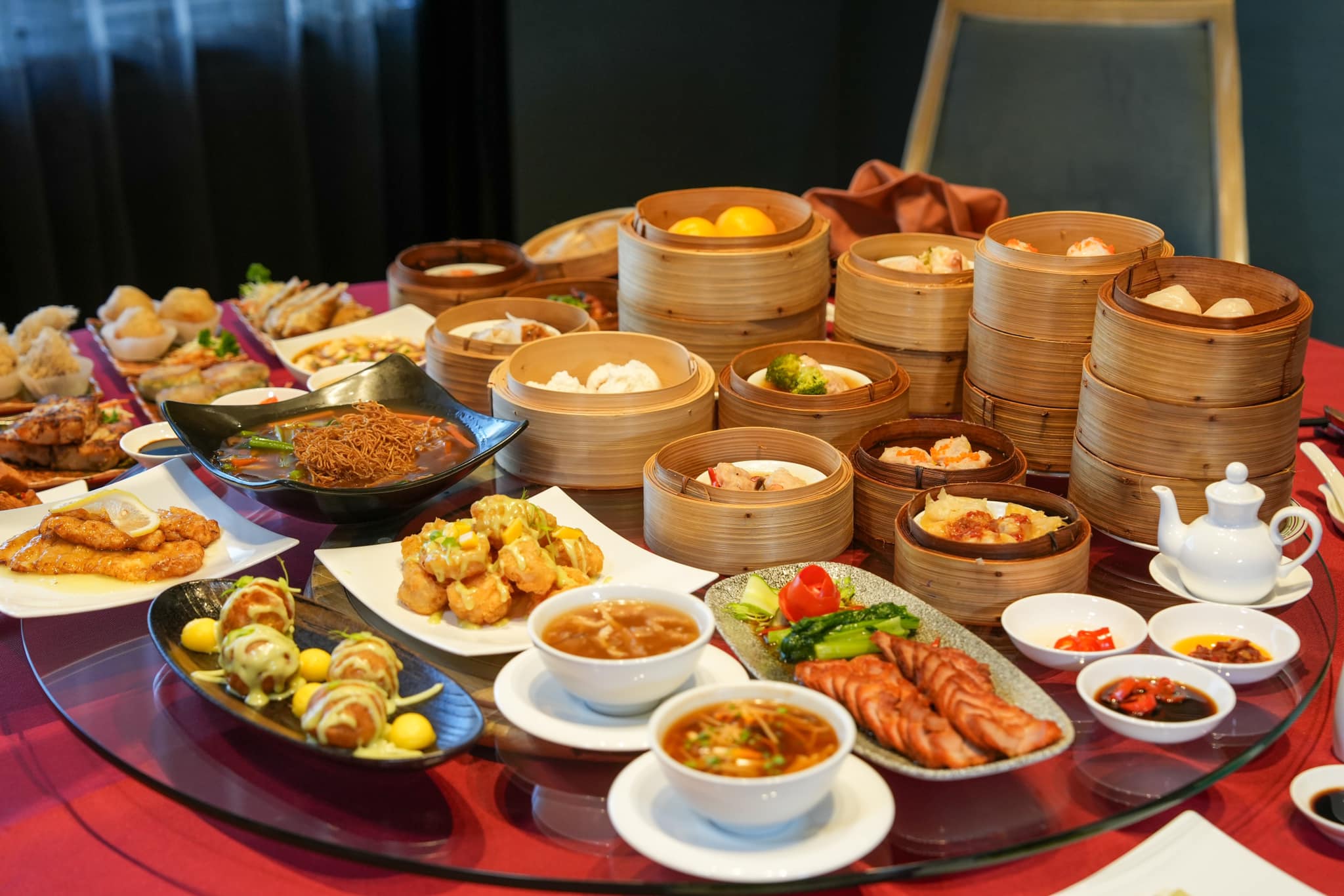 เฉลิมฉลองเทศกาลตรุษจีน ต้อนรับปีม้ามงคล ณ ห้องอาหารซิน เทียน ตี้ โรงแรมคราวน์ พลาซ่า กรุงเทพฯ ลุมพินี พาร์ค 14 – 17 กุมภาพันธ์ 2569 สำนักพิมพ์แม่บ้าน