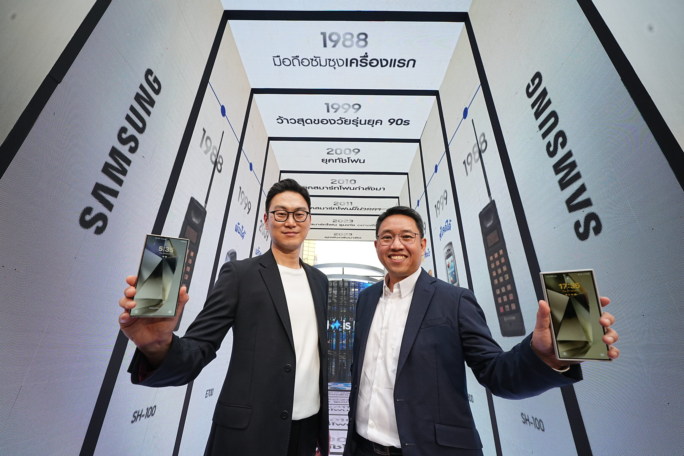 ซัมซุงจัดเต็ม เปิดตัว Galaxy S24 Series ในเมืองไทยอย่างยิ่งใหญ่ พาทุกคนวาร์ปสู่ยุคใหม่ด้วย Galaxy AI คนดังร่วมวาร์ปเพียบ!