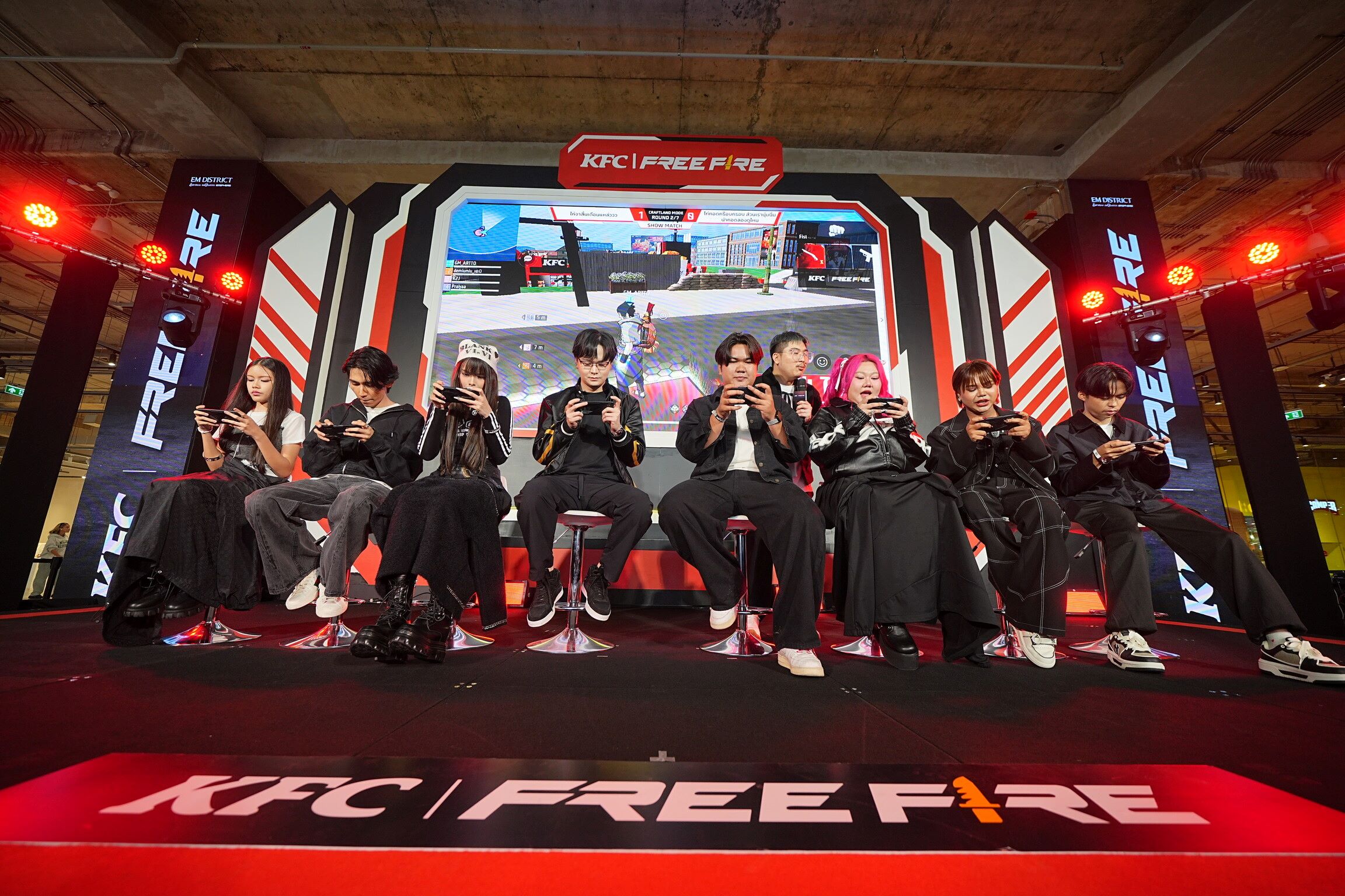 เปิดศึกไก่ชนไก่ “KFC ประเทศไทย” ประกาศความร่วมมือครั้งยิ่งใหญ่กับ “Free Fire” เปิดตัวเมนู “BOOYAH Box” ให้คอเกมแลกรับไอเท็มสุดเอ็กซ์คลูซีฟที่ห้ามพลาด พร้อมเปิดฉากสมรภูมิรบ “KFC 4v4 Arena” เชื่อมโลกจริงเข้ากับโลกเสมือน สำนักพิมพ์แม่บ้าน