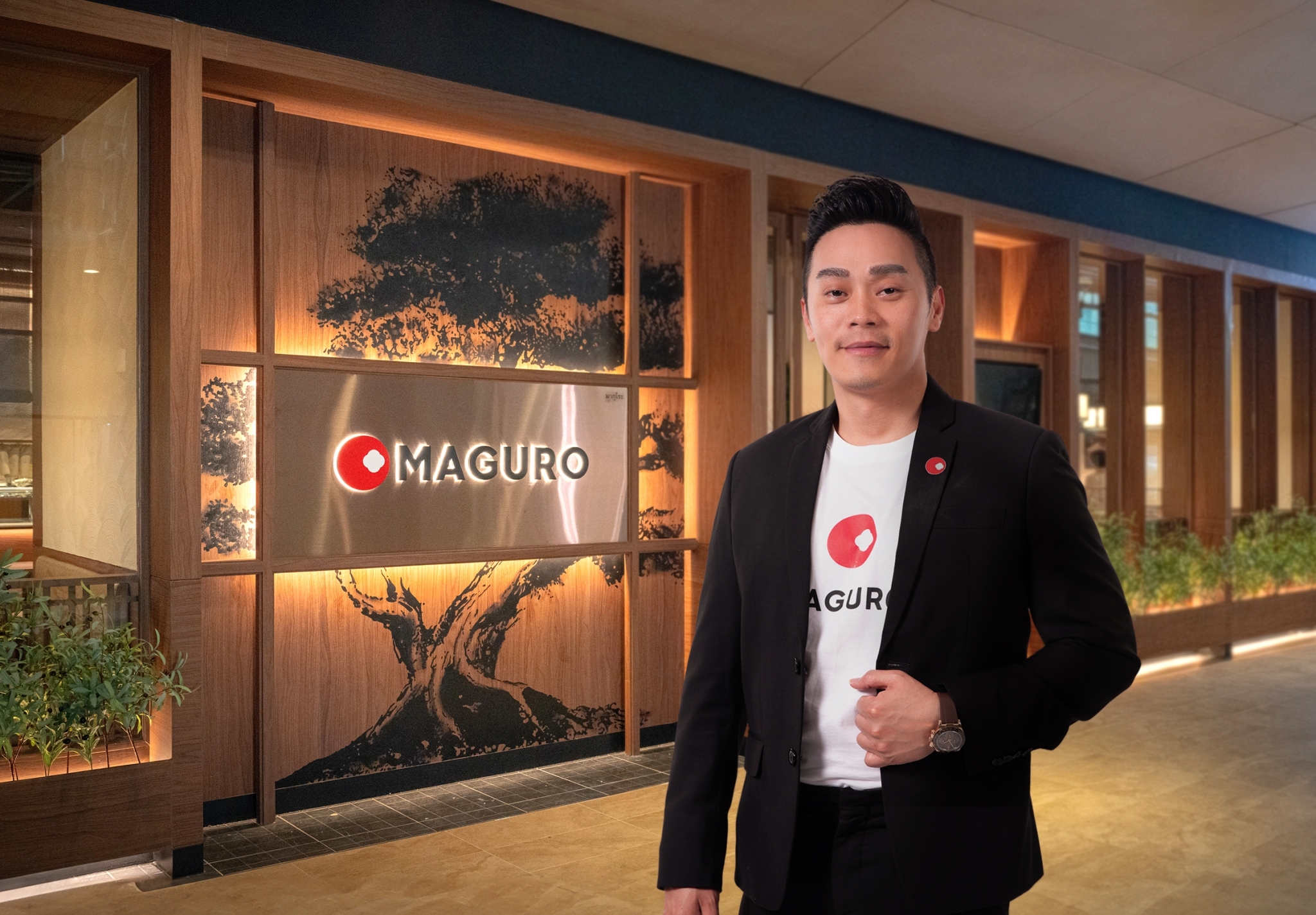 “MAGURO Group” ขยายตัวต่อเนื่อง เปิด “MAGURO” สาขา 14 ณ ทำเลทองใจกลางเมือง มาร์เช่ ทองหล่อ จัดเต็มวัตถุดิบพรีเมียม ในบรรยากาศ Modern Japanese Fine Dining พร้อม 10 เมนูพรีเมียม มั่นใจธุรกิจร้านอาหารโตแกร่ง