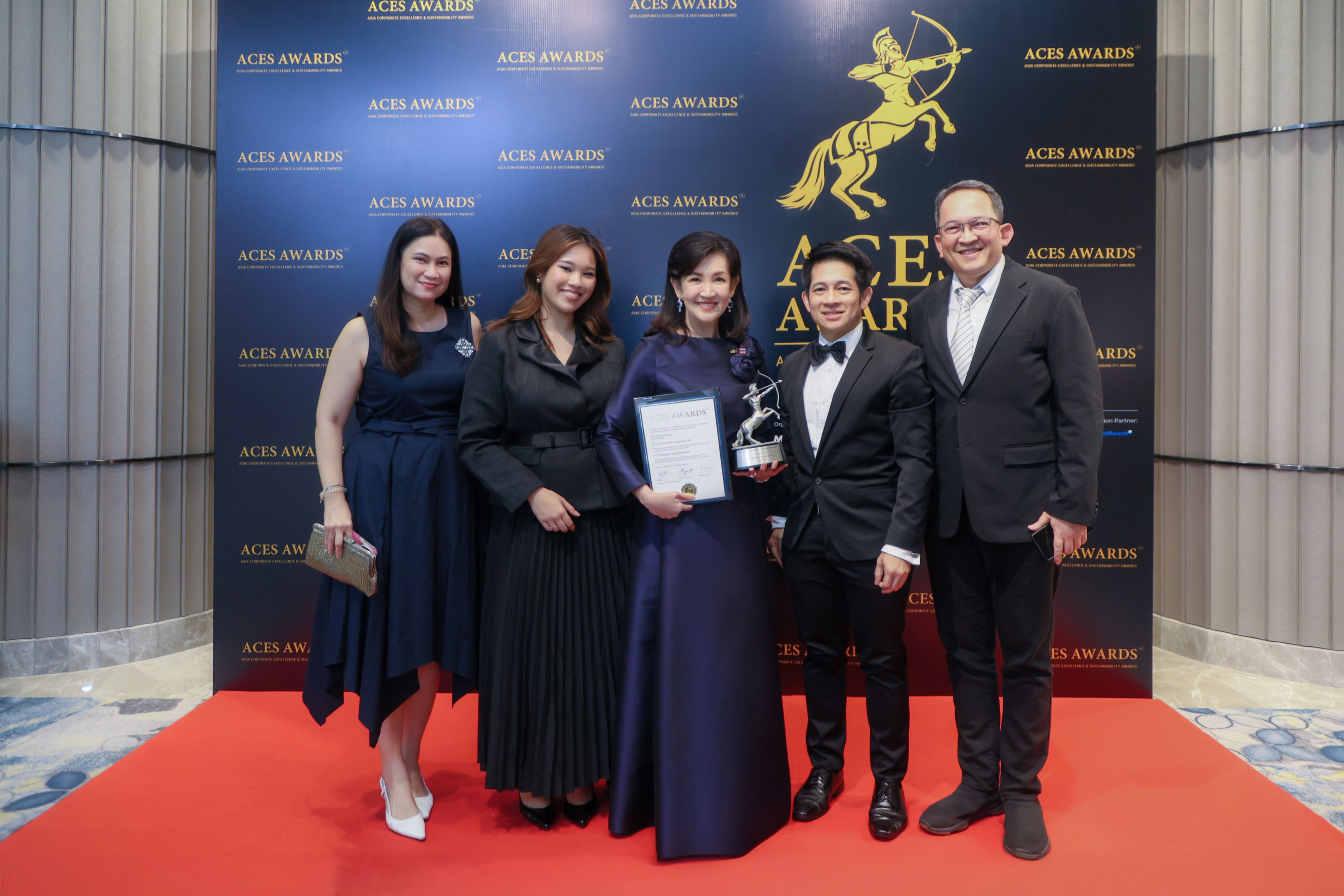 “กิฟฟารีน” ยืนหนึ่งแบรนด์สุขภาพและความงามสัญชาติไทย รับรางวัล “ACES Awards” ประเภท Outstanding Leaders in Asia ส่งท้ายปี 2567