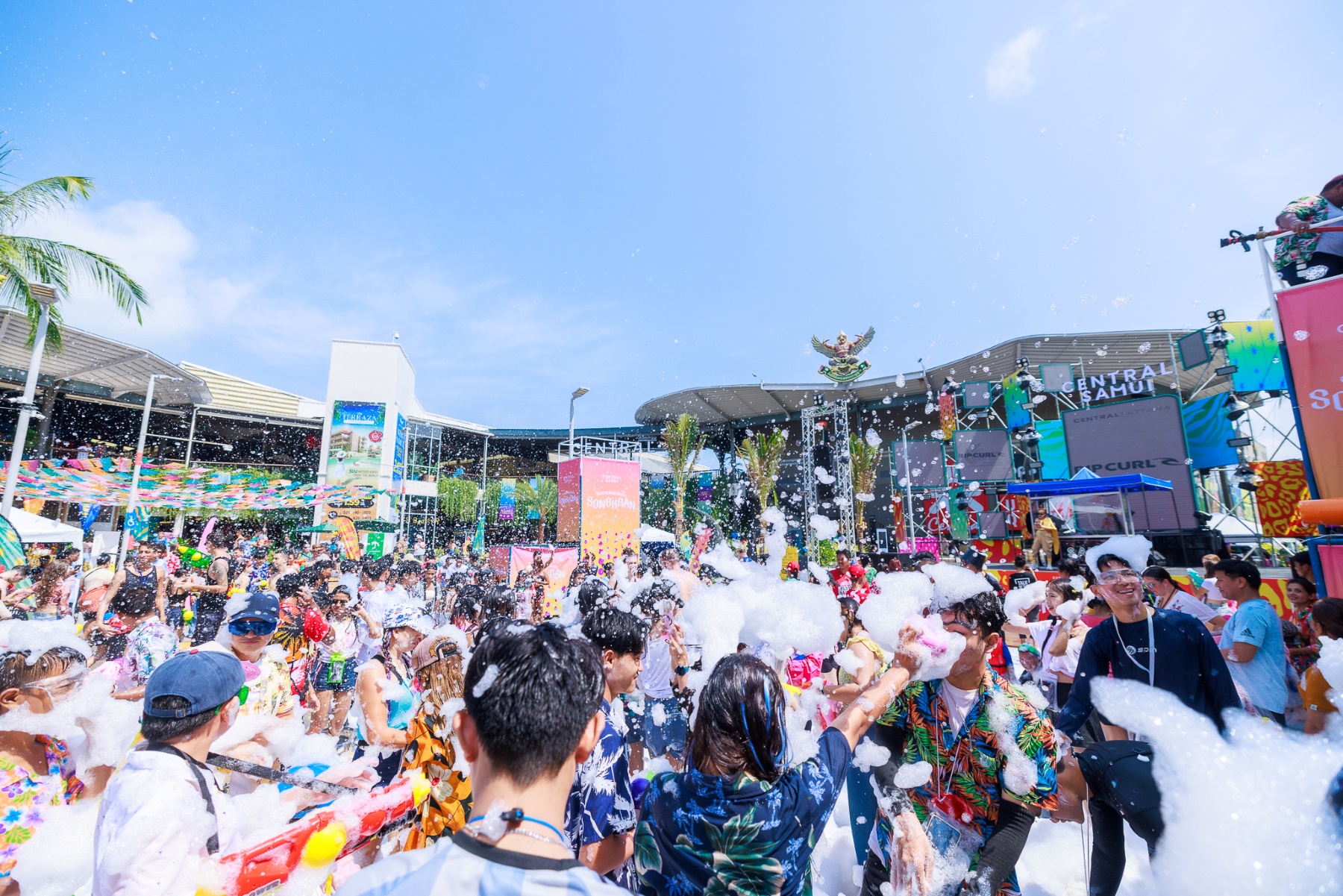 สงกรานต์ใกล้ฉัน…เซ็นทรัลพัฒนา คัลเจอร์เทนเมนต์แลนด์มาร์กระดับโลก เตรียมเสิร์ฟความสนุกเต็มแม็กซ์ กับ ‘THAILAND’S SONGKRAN FESTIVAL 2025’