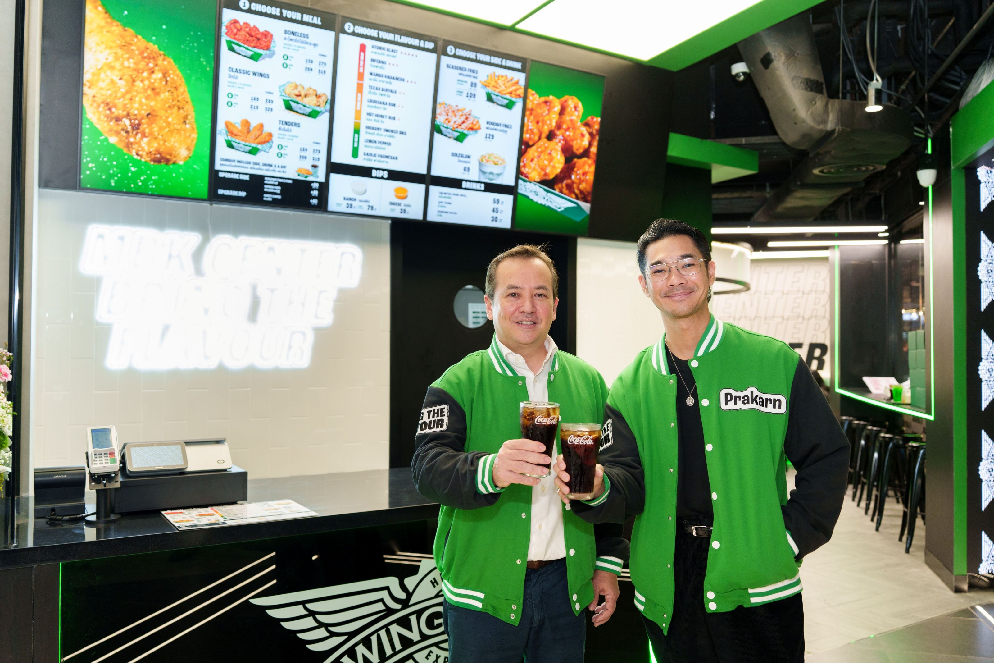 ไทยน้ำทิพย์ โคคา-โคล่า พาร์ทเนอร์ “Wingstop” แบรนด์ระดับโลก บุกตลาดไทยเปิดสาขาแรก  พร้อมเสิร์ฟเมนูไก่ทอดที่แตกต่างด้วยจุดยืนของรสชาติ ผสานสีสันความซ่าของ “โคคา-โคล่า”  สำนักพิมพ์แม่บ้าน