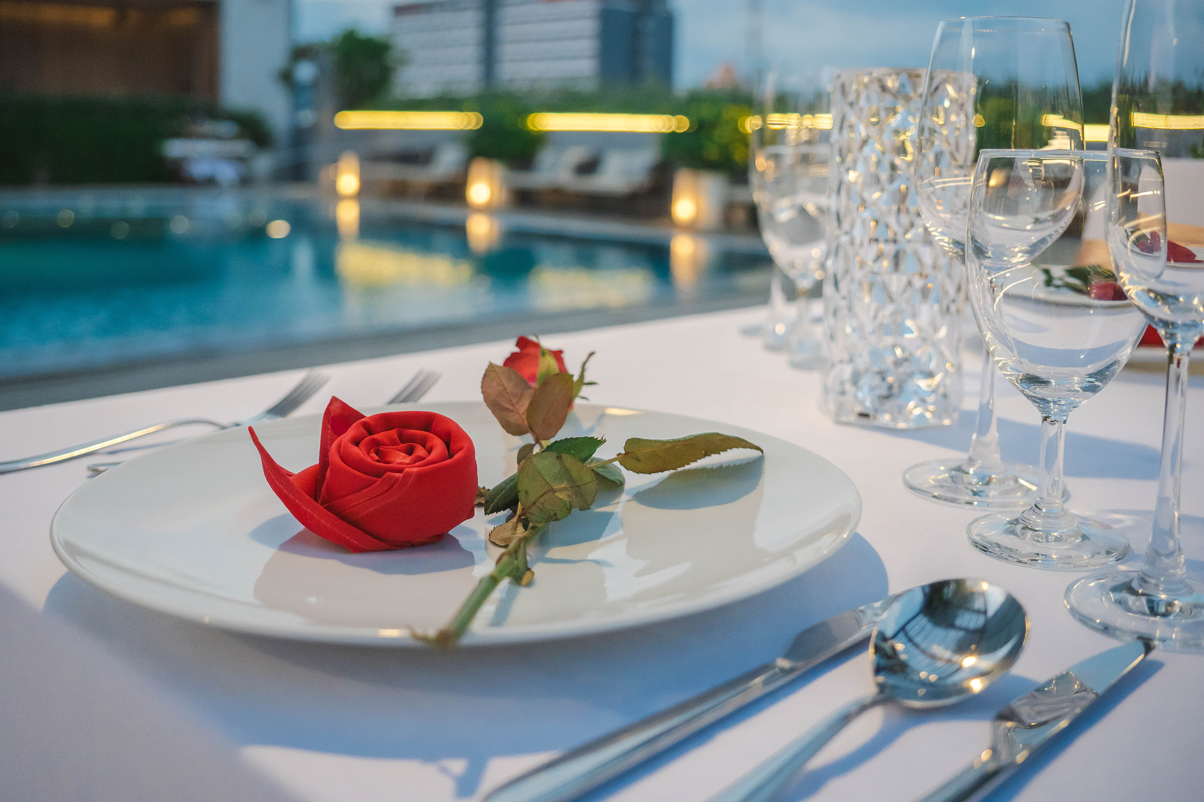 ฉลองวันแห่งความรักและอิ่มอร่อยไปกับเมนูพิเศษตลอดเดือนกุมภาพันธ์ ทั้งวาเลนไทน์และตรุษจีน  ที่โรงแรมคอร์ทยาร์ด แมริออท ภูเก็ต ทาวน์ สำนักพิมพ์แม่บ้าน