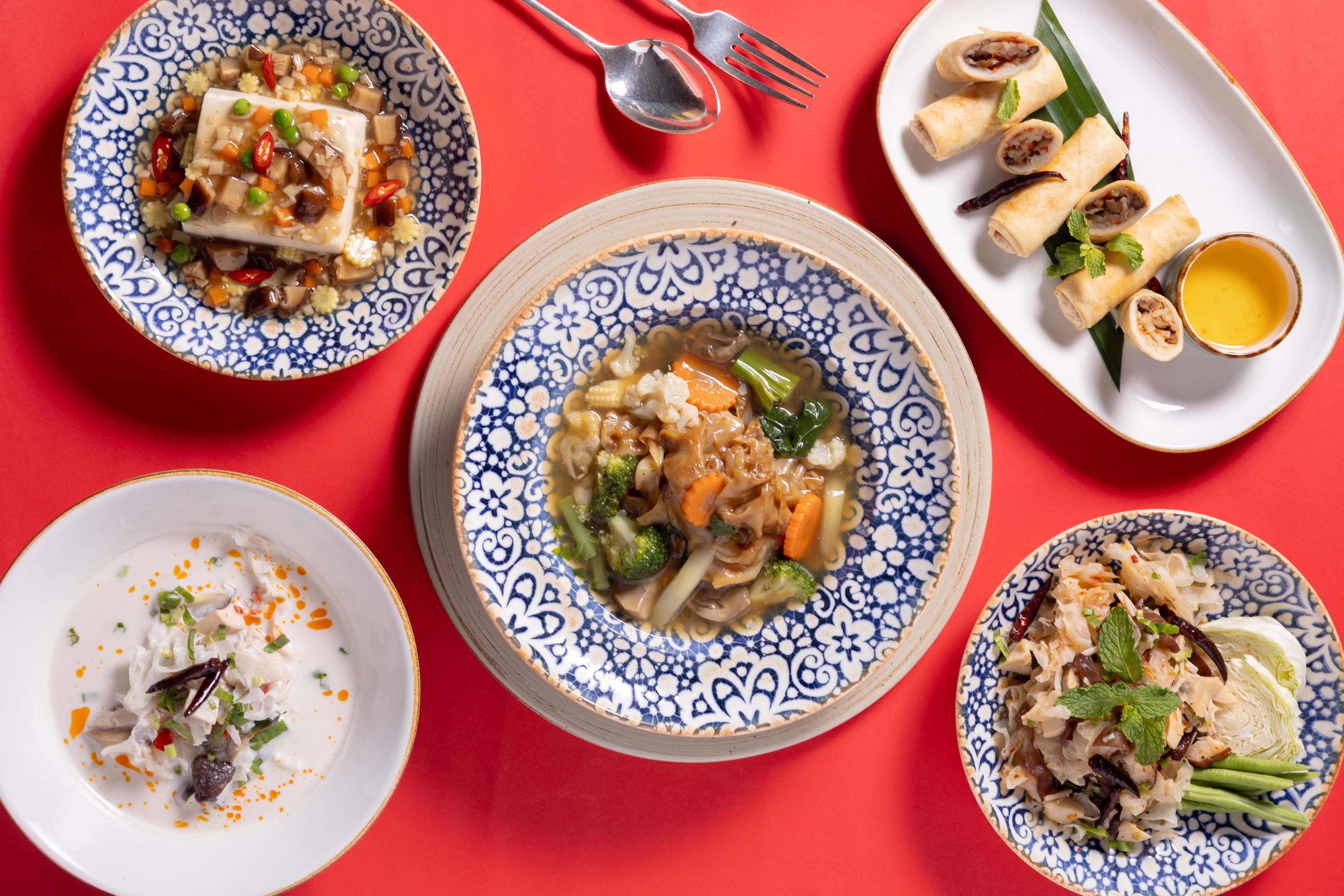 รับเทศกาลถือศีลกินเจ อิ่มบุญ อิ่มใจ กับเมนูเจรสเลิศ ตั้งแต่วันที่ 21 - 29 ตุลาคมนี้  ณ ห้องอาหารเวนติซี, โรงแรมเซ็นทาราแกรนด์ฯ เซ็นทรัลเวิลด์
