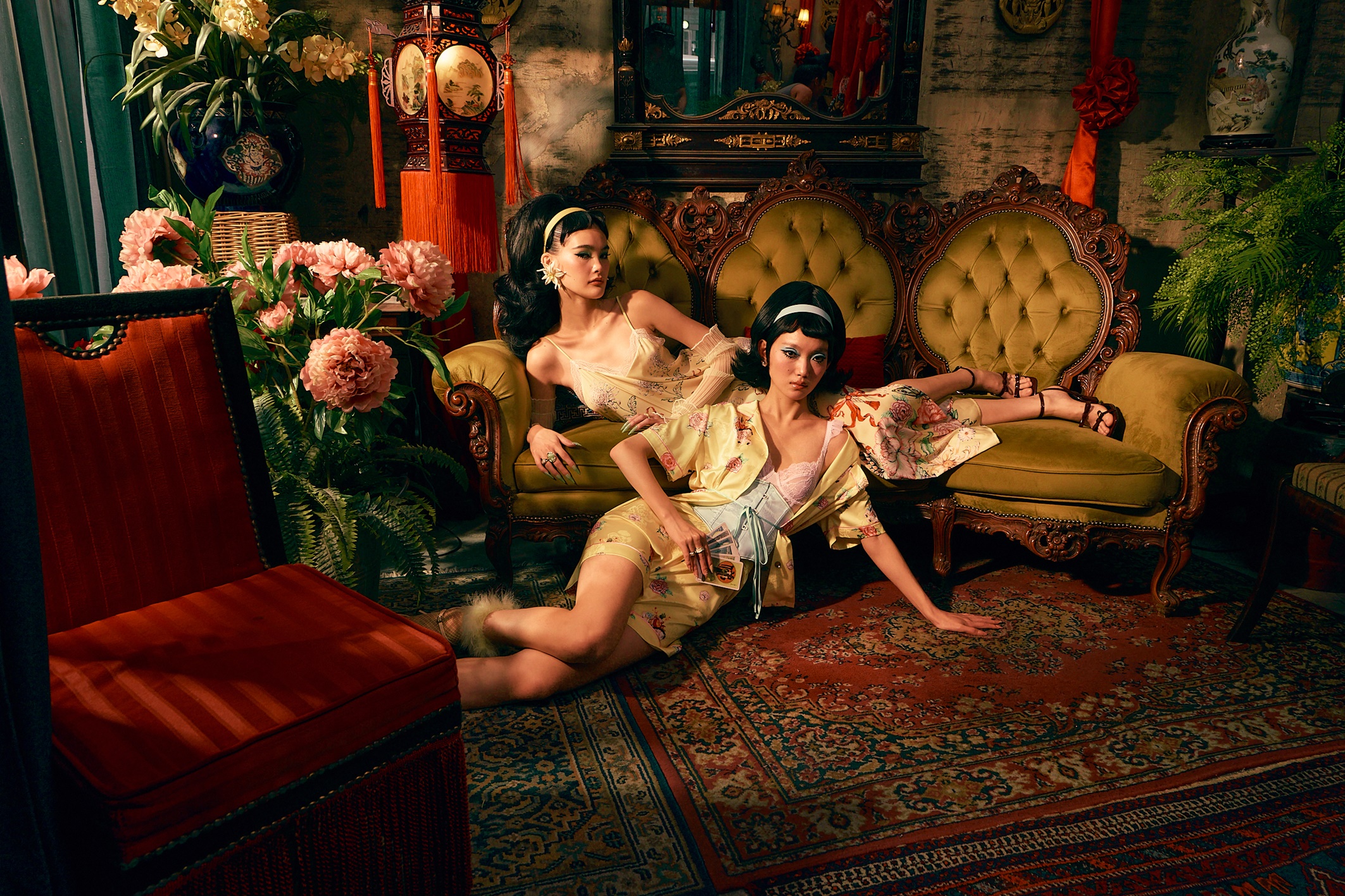 “วาโก้” เปิดตัวคอลเลกชันต้อนรับปีม้า “Gallop of Fortune” พุ่งทะยานสู่ความมั่งคั่ง ลวดลายแรงบันดาลใจจากภาพวาดม้า สัญลักษณ์ความรุ่งเรืองของชาวไทยเชื้อสายจีน  ผลงาน ยูน-ปัณพัท ศิลปินไทยฝีมือระดับโลก  สำนักพิมพ์แม่บ้าน