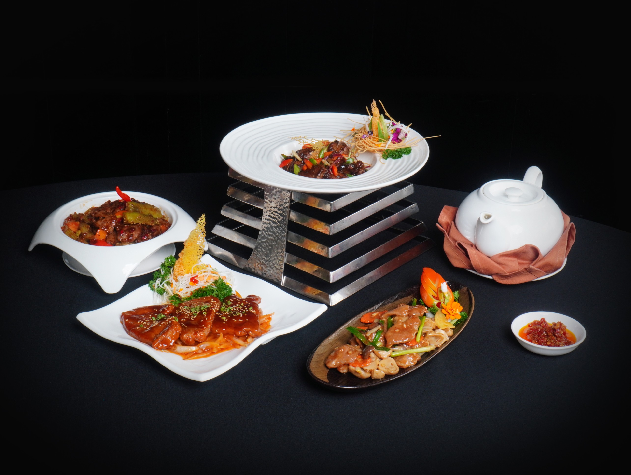 สัมผัสประสบการณ์อาหารรสเลิศกับเมนูจากเนื้อวัวสุดพรีเมี่ยม ‘Prime Beef Delicacies’ ณ ห้องอาหารซิน เทียน ตี้ โรงแรมคราวน์ พลาซ่า กรุงเทพฯ ลุมพินี พาร์ค  วันนี้ ถึง 30 กันยายน 2567