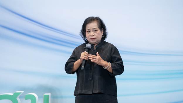 โครงการ “ประโยชน์สุข” ส่องทาง “แม่ดารี” ขับเคลื่อนชุมชนเติบโตยั่งยืน ใช้พลังความรู้  สร้างแบรนด์ยานวดสูตรน้ำตาแม่หม้าย เพิ่มคุณค่าสมุนไพรพื้นถิ่น 